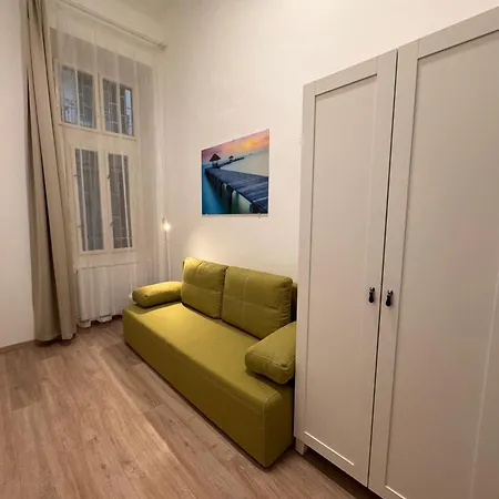 Bessara Lägenhet Budapest