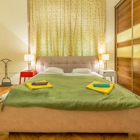 Apartment Bessara *