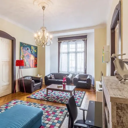Apartment Bessara *